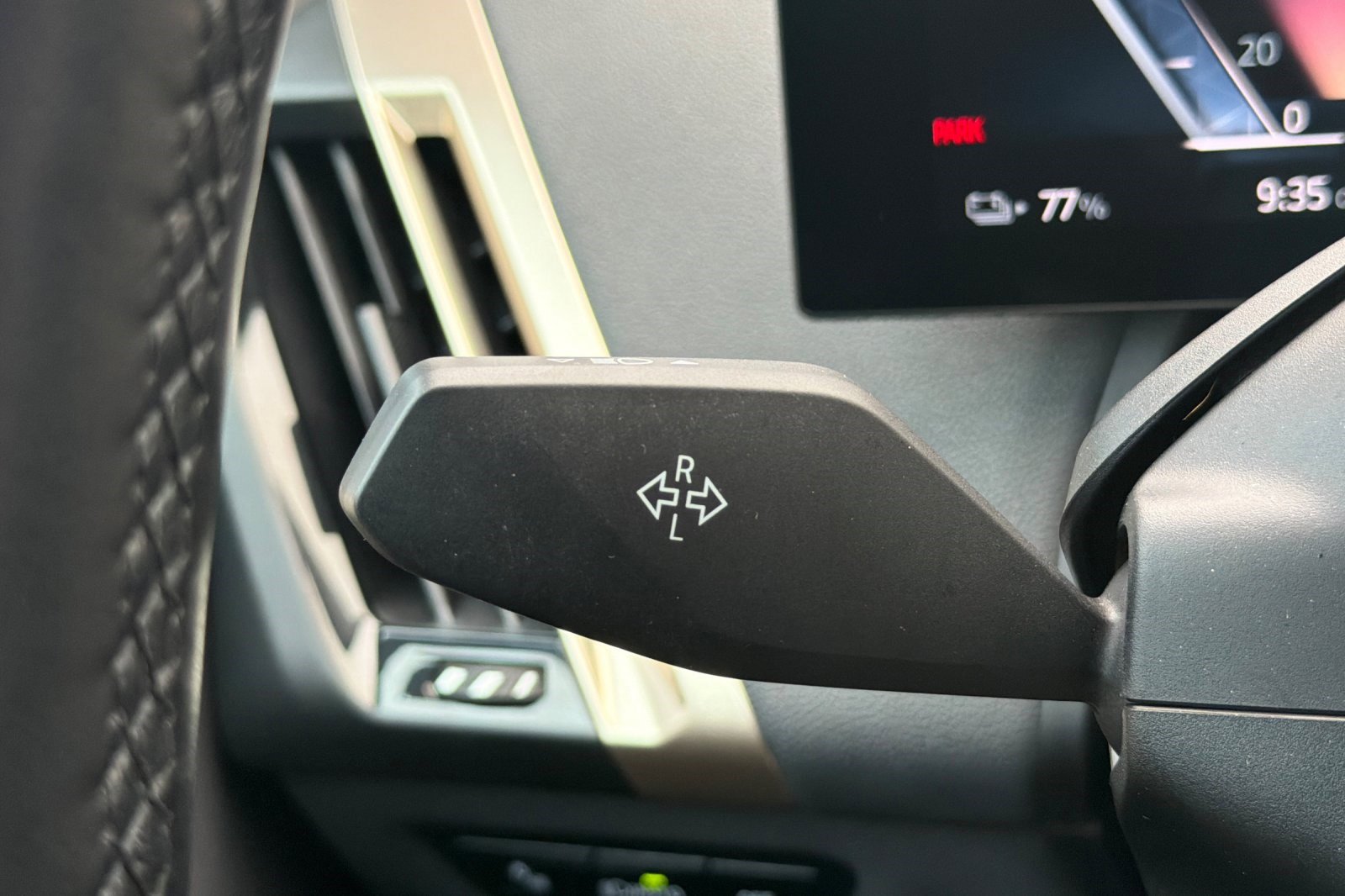 Certified 2023 BMW iX xDrive50 w/ BMW I Signature Blue Package image 33