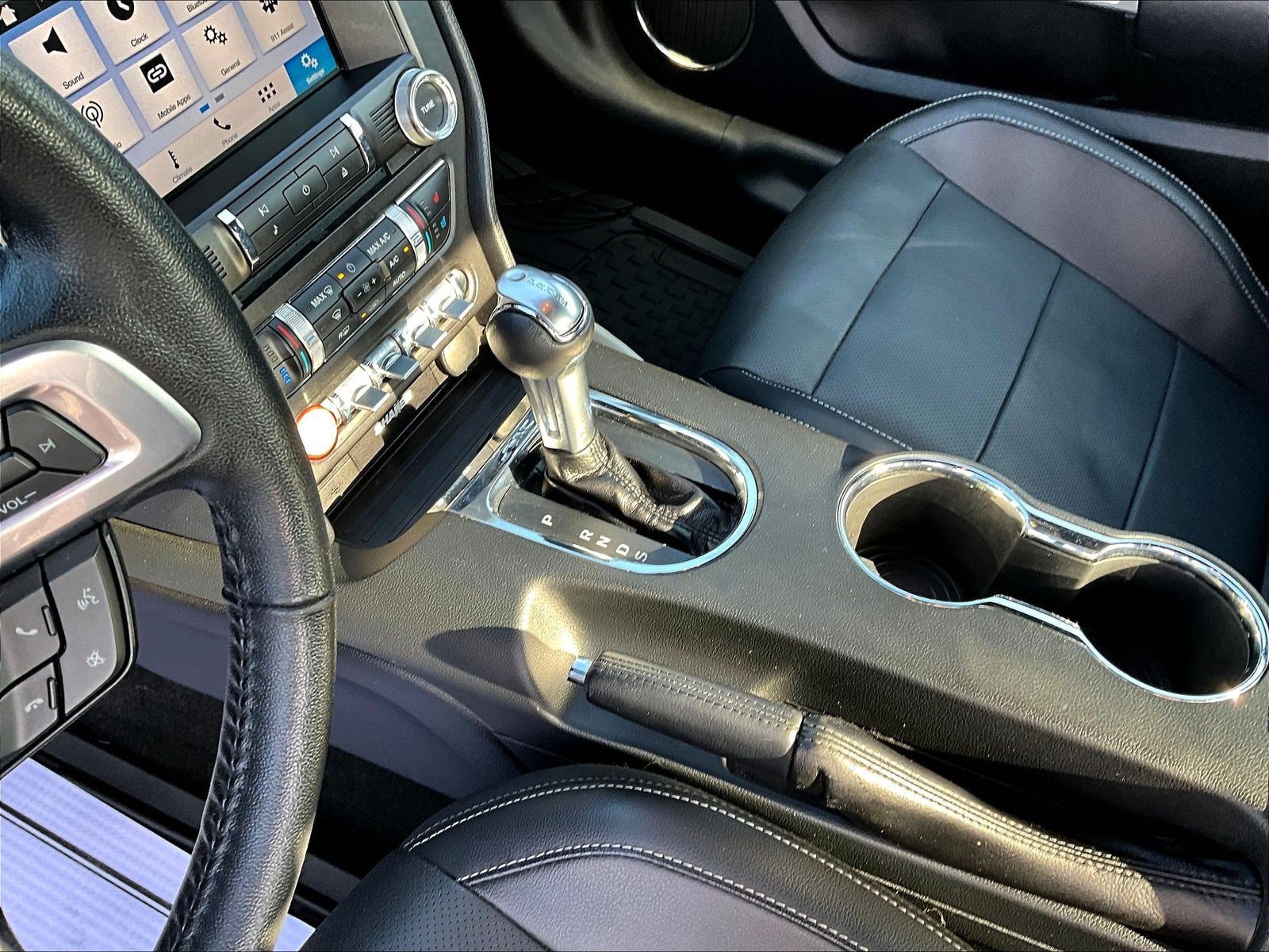 Used 2017 Ford Mustang Premium RWD image 17