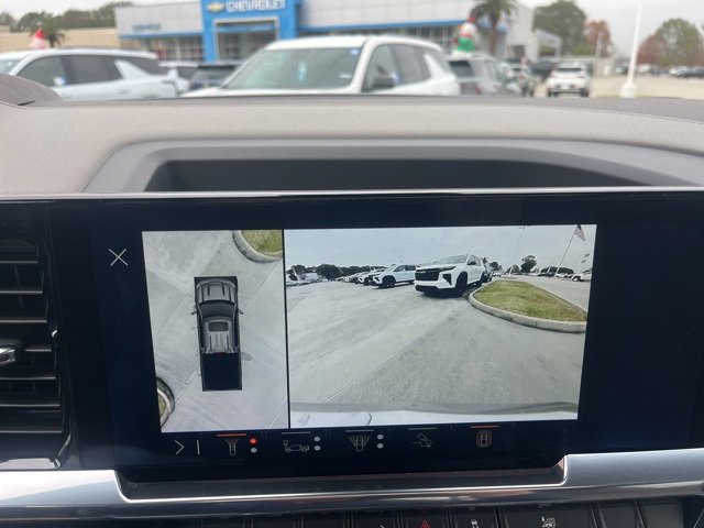 Used 2024 Chevrolet Silverado 1500 LTZ w/ LTZ Premium Package image 28