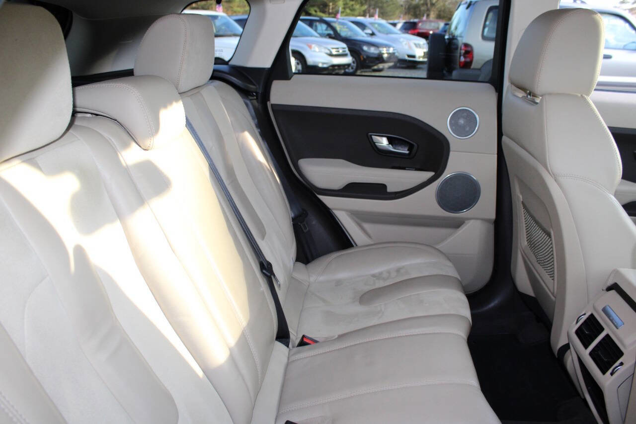 Used 2014 Land Rover Range Rover Evoque Pure image 18