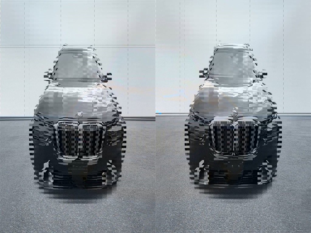 New 2025 BMW X7 xDrive40i w/ Premium Package image 8
