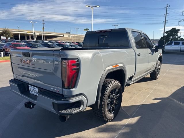Used 2025 GMC Sierra 2500 AT4 w/ AT4 Premium Plus Package image 4