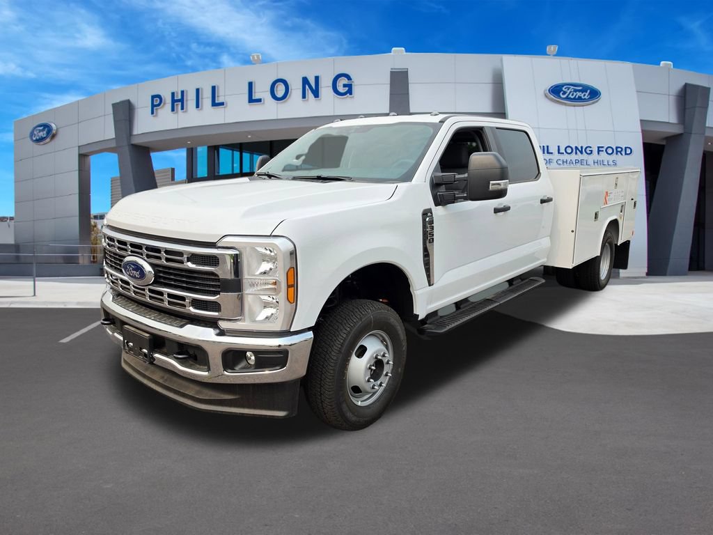 New 2026 Ford F350 XL w/ XL Chrome Package AWD/4WD image 2