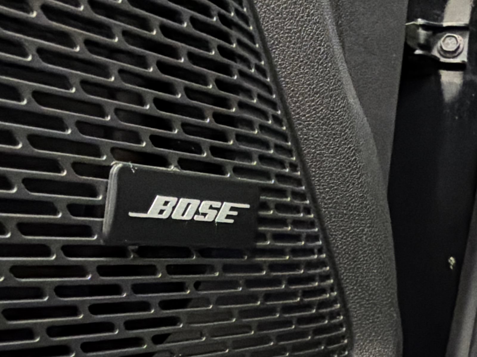 Used 2025 Chevrolet Silverado EV RST AWD/4WD image 33