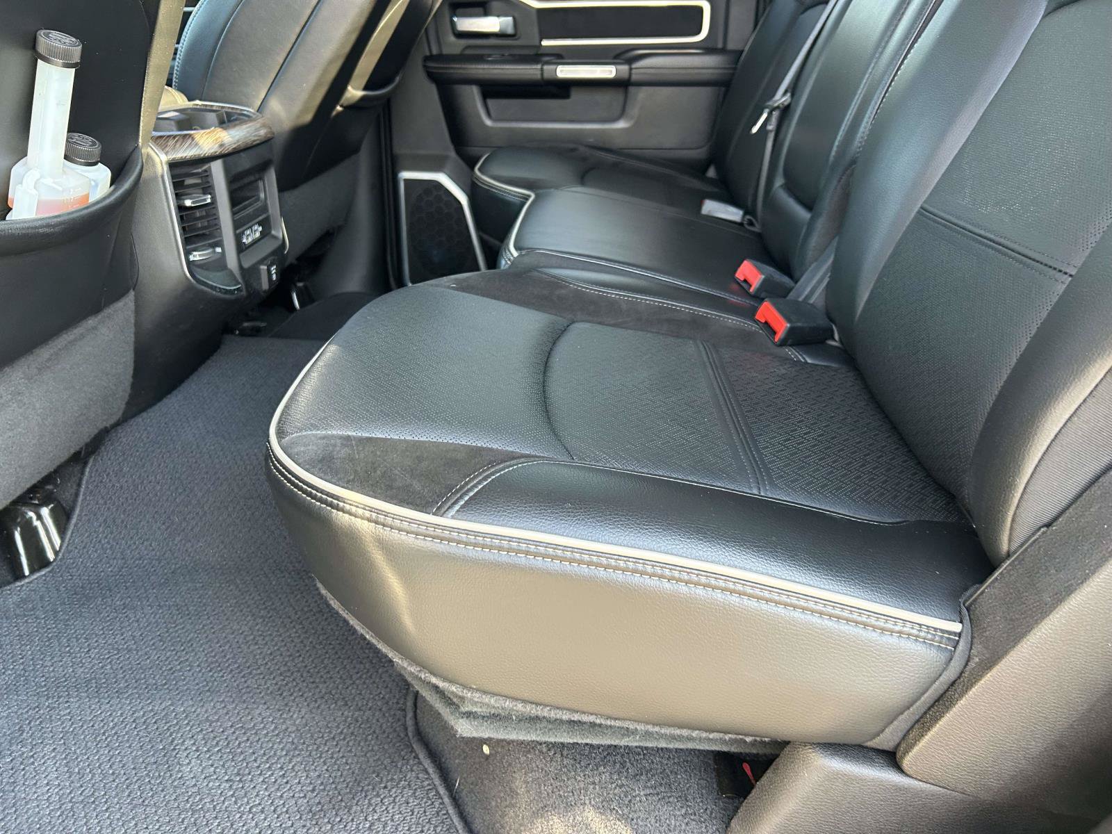 Used 2019 RAM 2500 Laramie AWD/4WD image 14