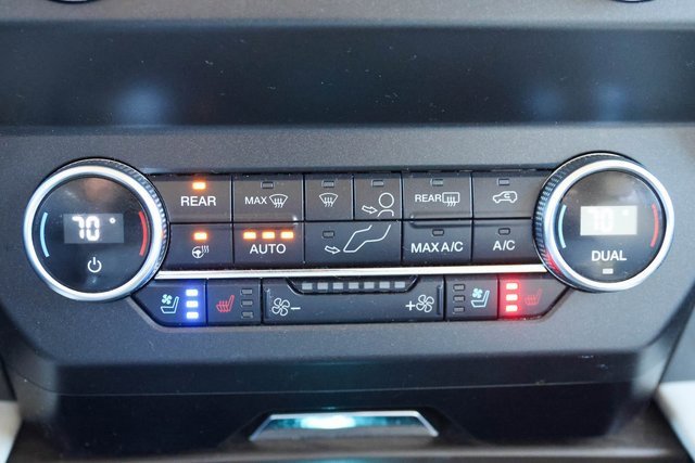 Used 2020 Ford Expedition Platinum image 32