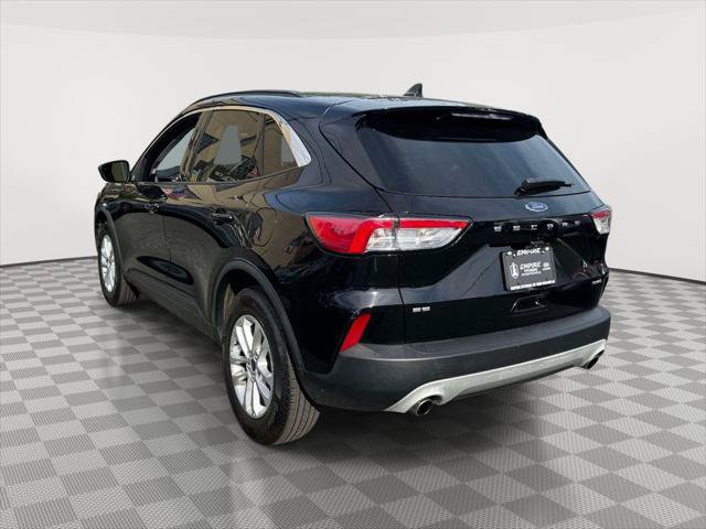 Used 2021 Ford Escape SE w/ Convenience Package AWD/4WD image 4