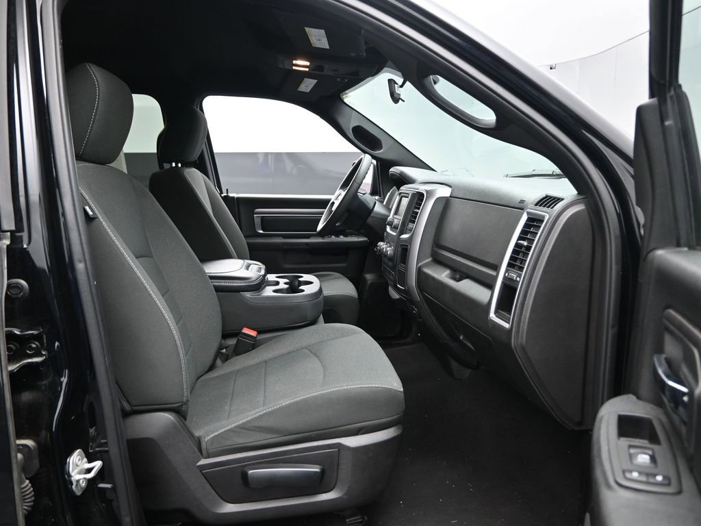 Used 2024 RAM 1500 Classic Warlock image 27