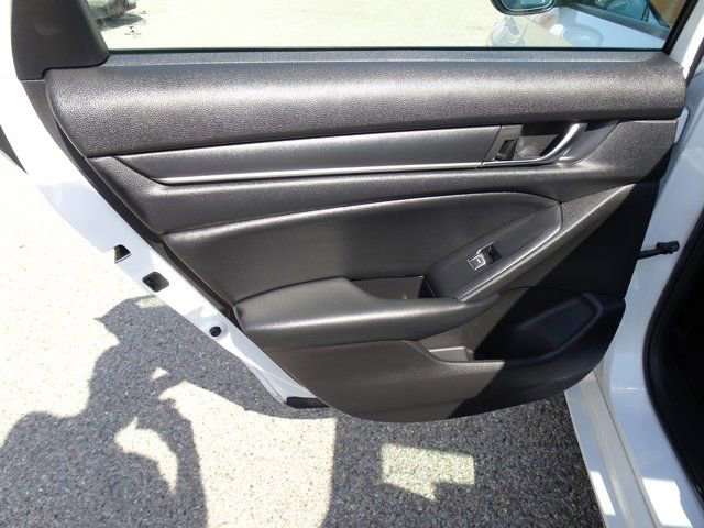 Used 2021 Honda Accord Sport image 17