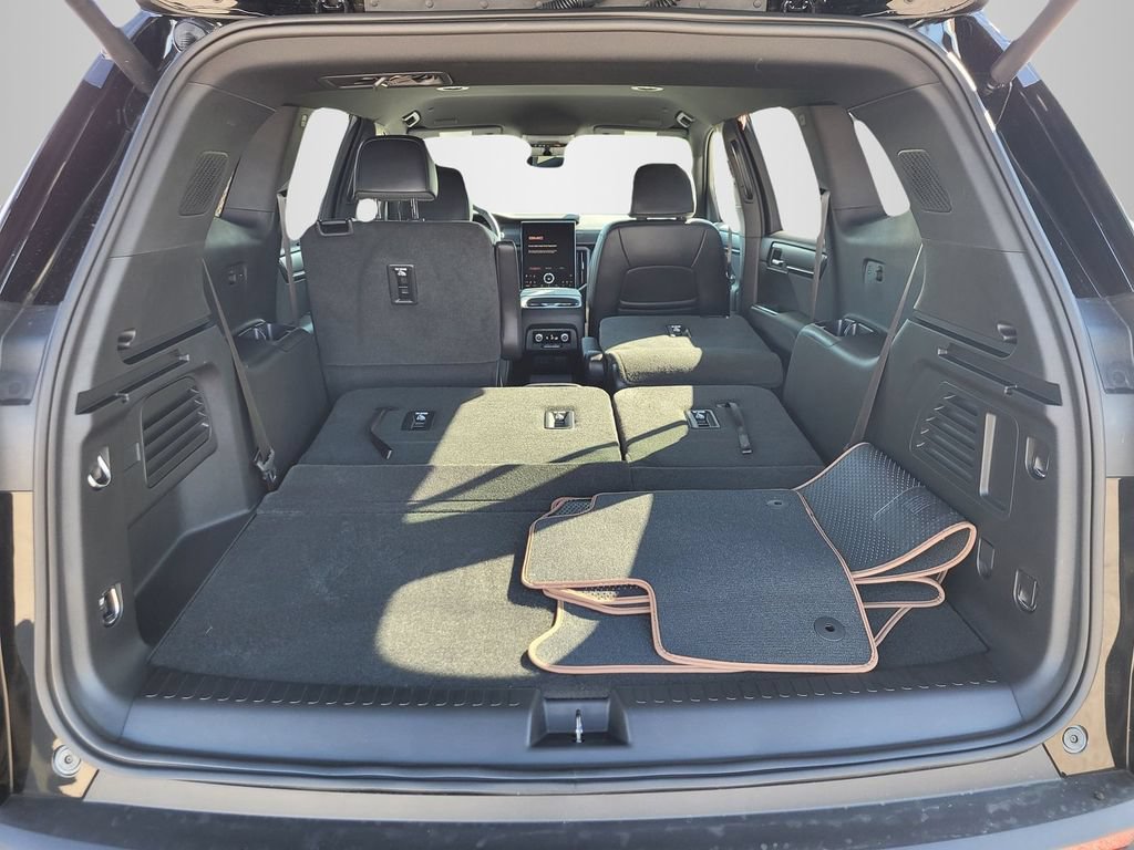 New 2026 GMC Acadia AT4 AWD/4WD image 7