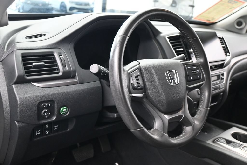 Used 2025 Honda Ridgeline RTL image 16