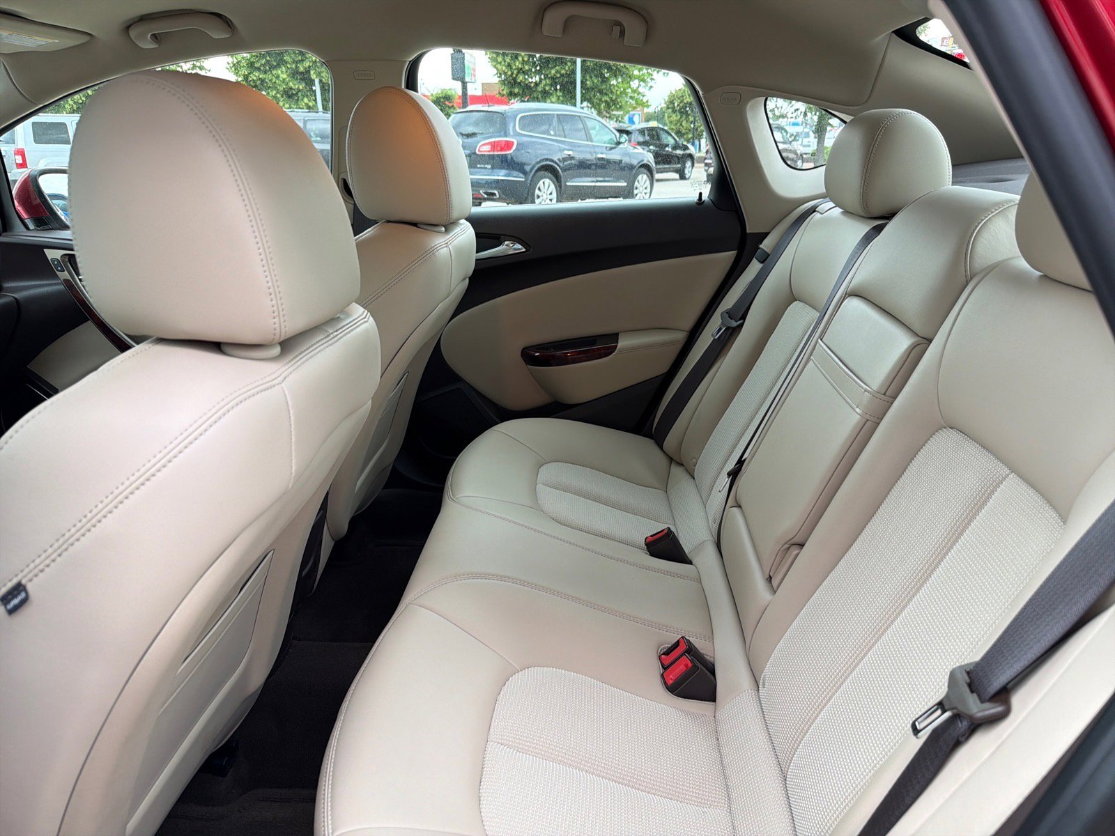 Used 2014 Buick Verano FWD image 18