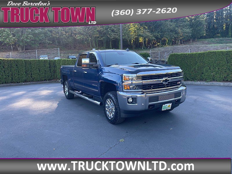 Used 2016 Chevrolet Silverado 3500 LTZ AWD/4WD image 7