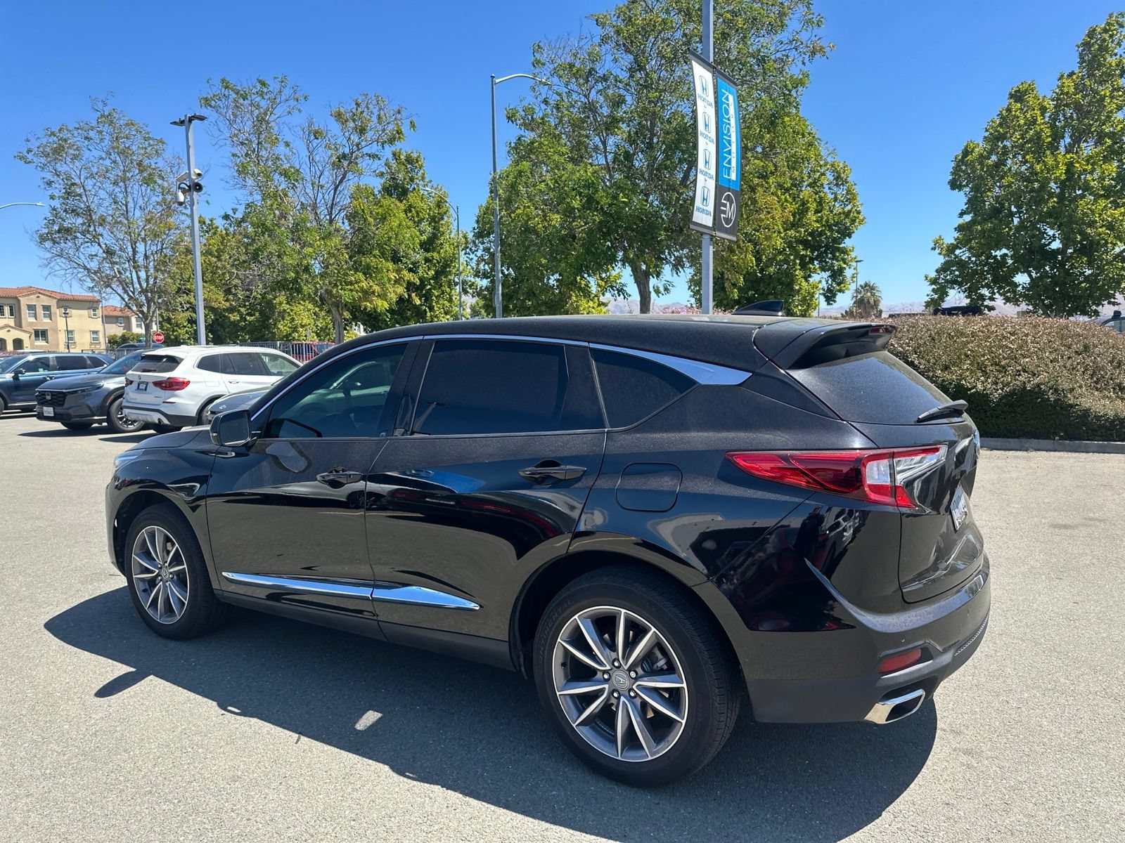 Used 2022 Acura RDX FWD w/ Technology Package image 4