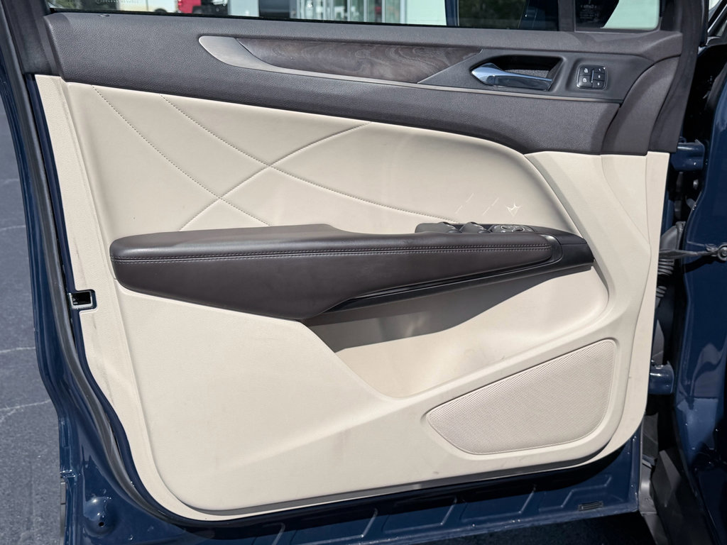 Used 2018 Lincoln MKC Reserve w/ Lincoln MKC Climate Package image 30