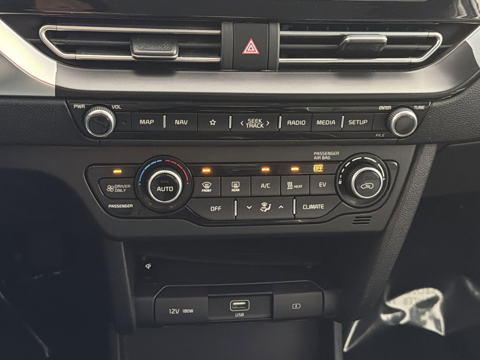 Used 2022 Kia Niro EX w/ Cold Weather Package image 21