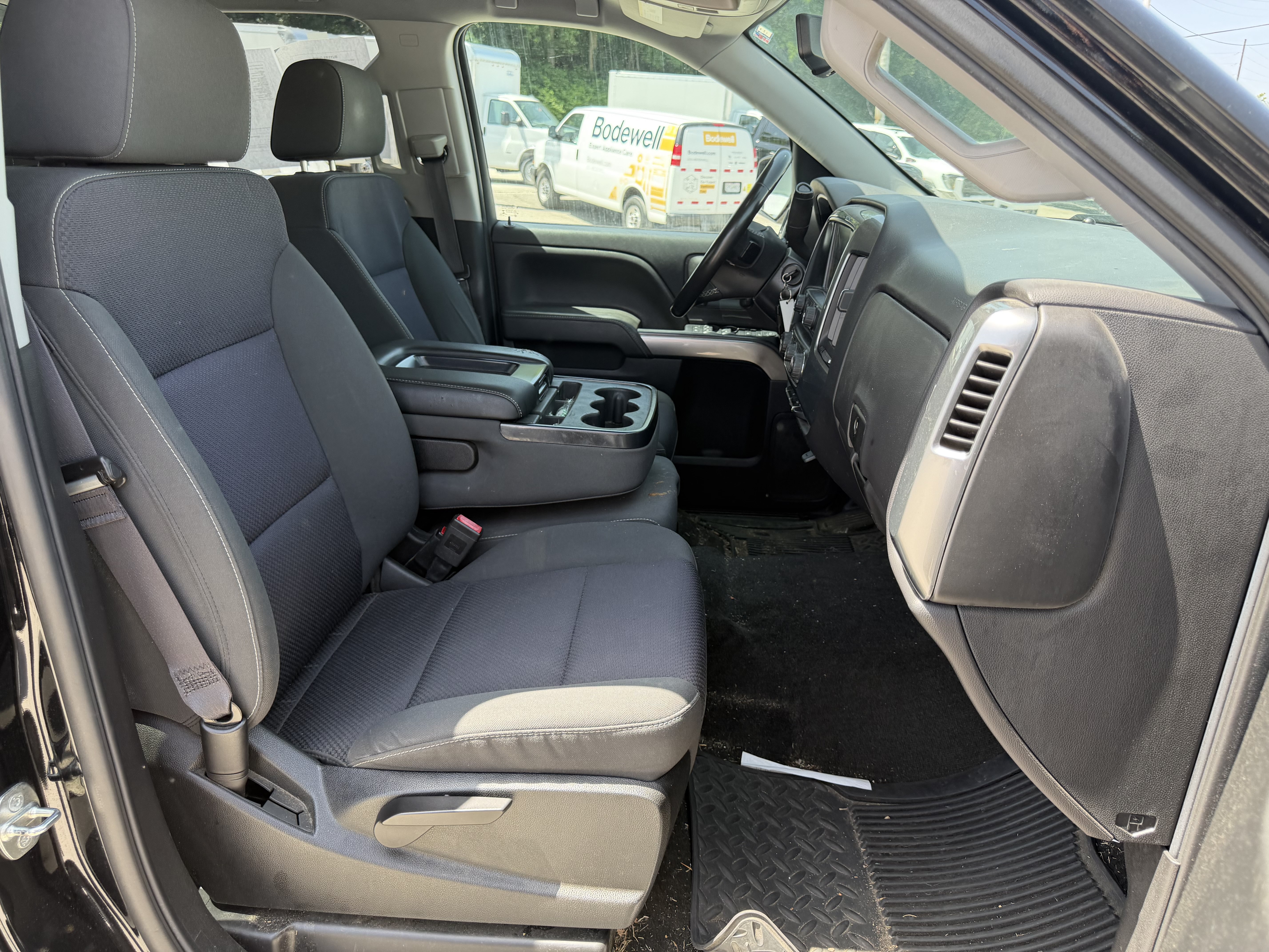 Used 2017 Chevrolet Silverado 1500 LT w/ All Star Edition AWD/4WD image 10