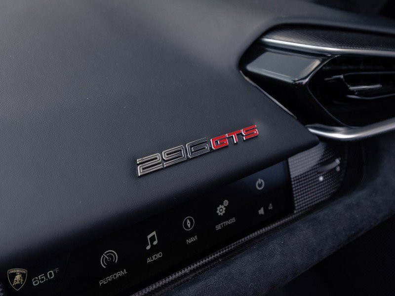 Used 2023 Ferrari 296 GTS image 16