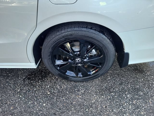 Used 2024 Honda Odyssey Sport image 6
