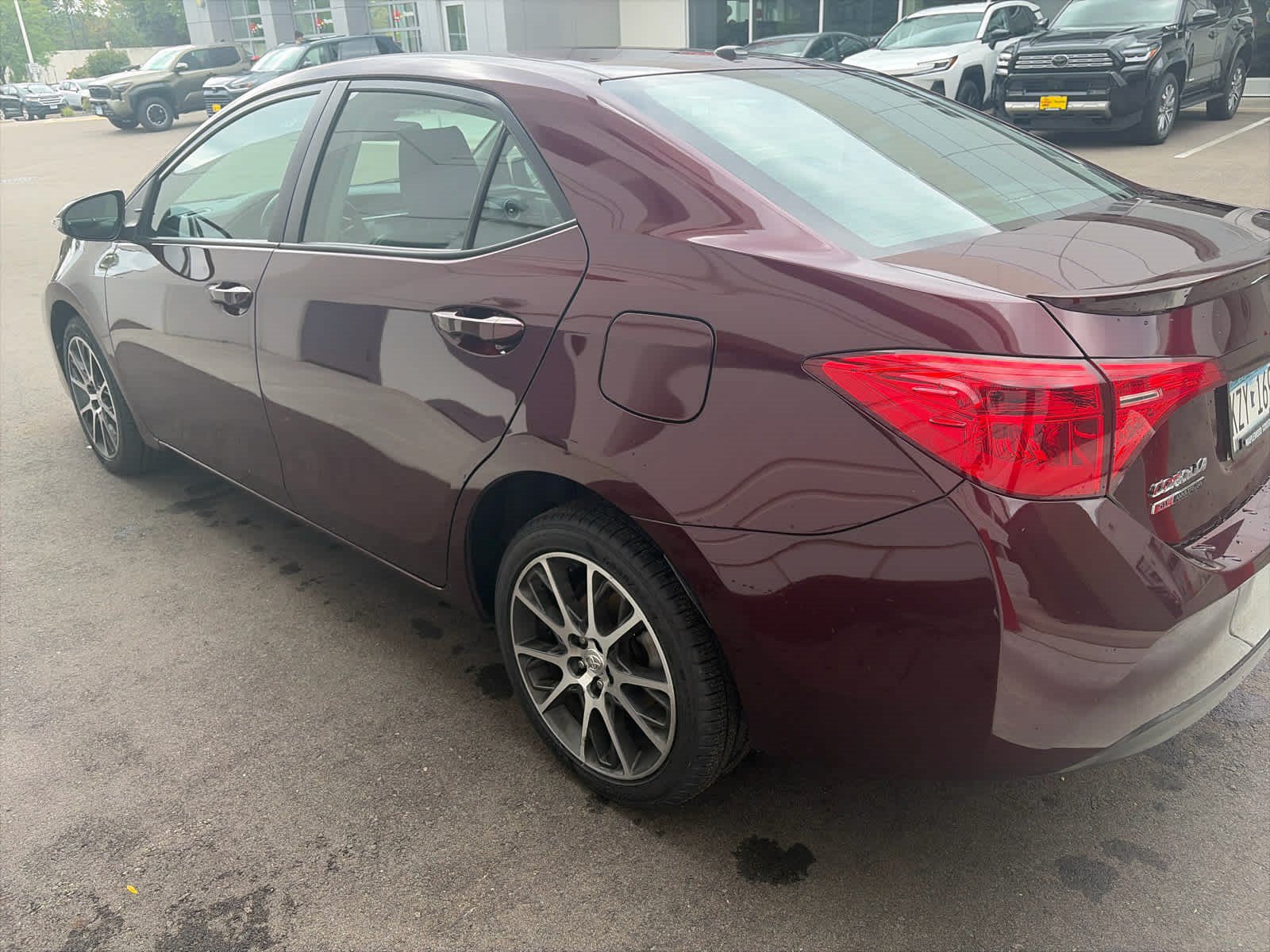 Used 2017 Toyota Corolla SE 50th Anniversary FWD image 4