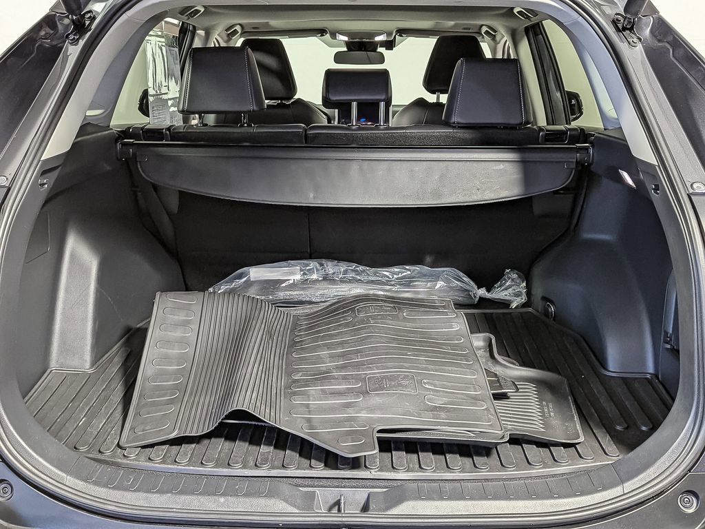 Used 2024 Toyota RAV4 XLE Premium image 48