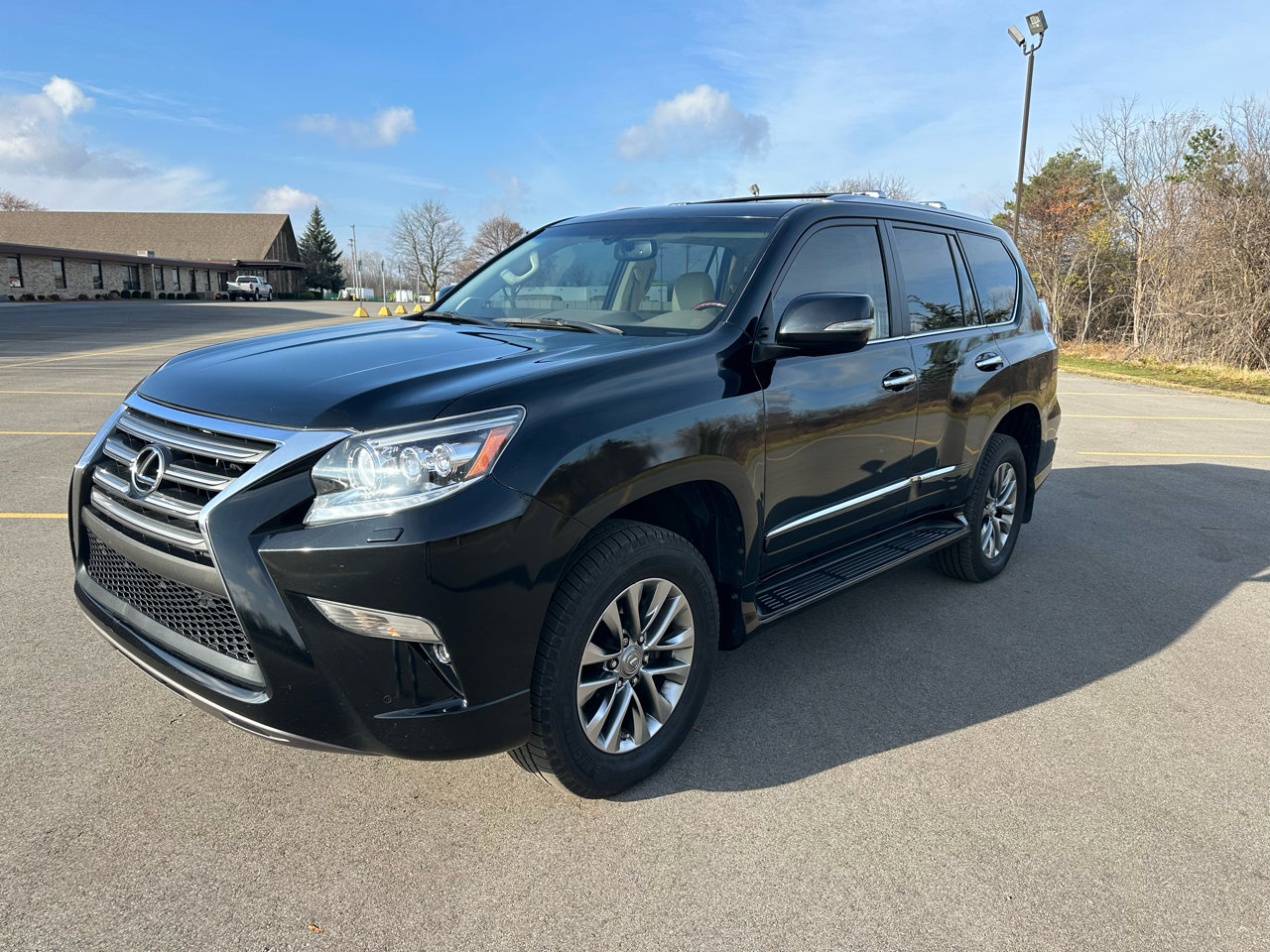 Used 2016 Lexus GX 460 Luxury image 1