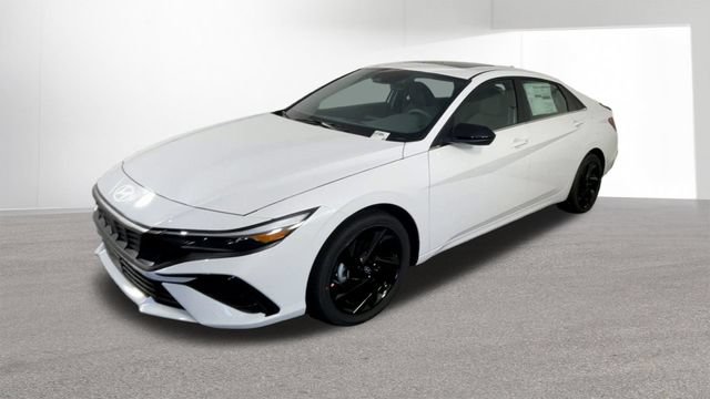 New 2026 Hyundai Elantra SEL Sport Premium FWD image 4