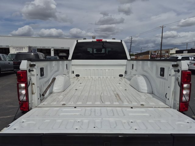 Used 2022 Ford F250 Lariat w/ Lariat Ultimate Package AWD/4WD image 9