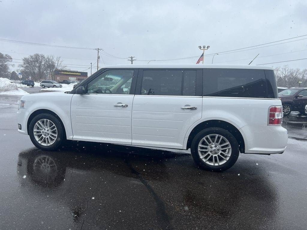 Used 2019 Ford Flex SEL AWD/4WD image 14