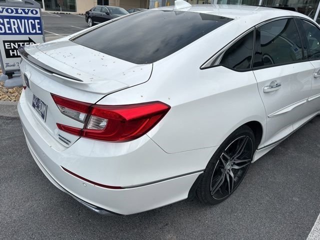 Used 2022 Honda Accord Touring image 14