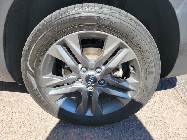 Used 2021 Kia Seltos LX image 8