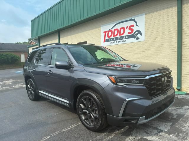 Used 2023 Honda Pilot Touring image 5