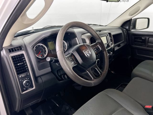 Used 2018 RAM 1500 Express w/ Express Value Package AWD/4WD image 4