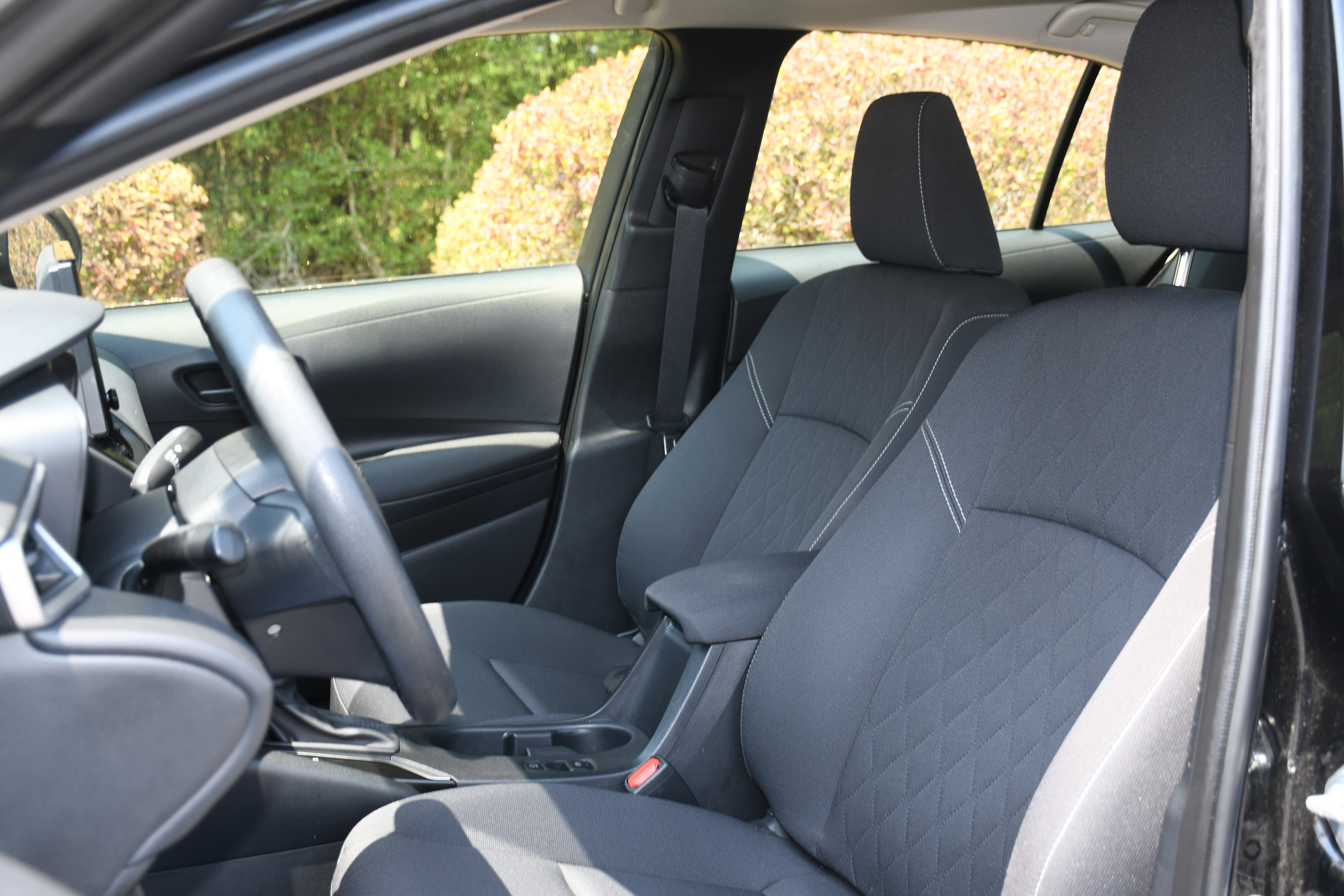 Certified 2024 Toyota Corolla LE FWD image 11