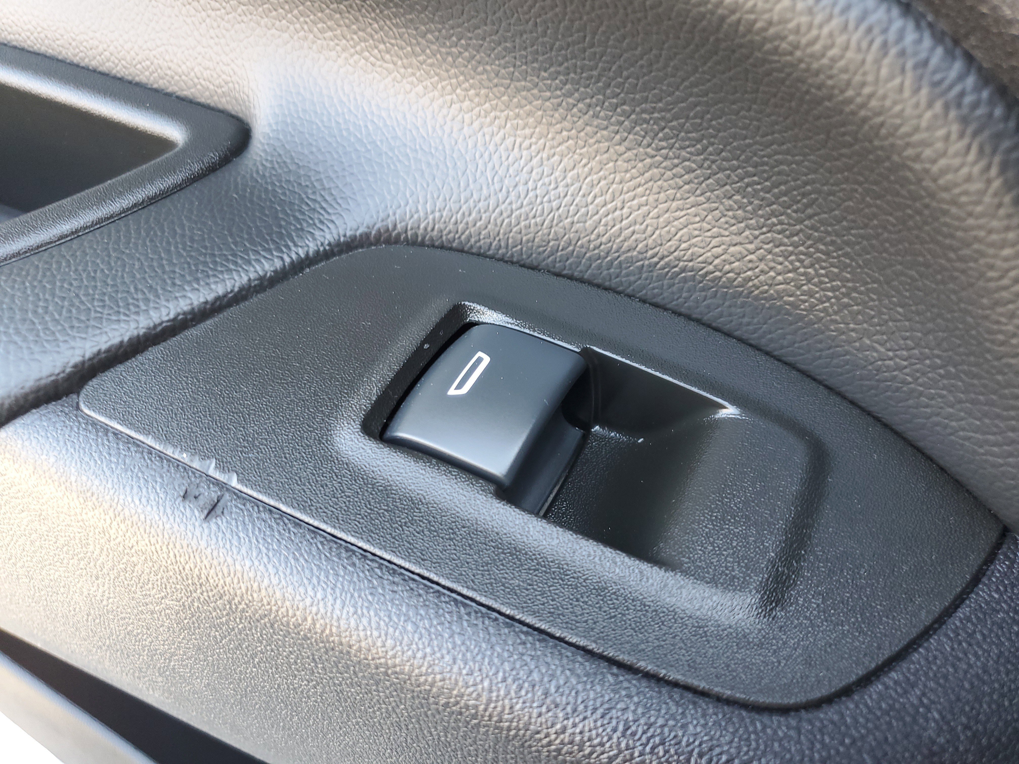 Used 2024 Chevrolet Equinox LT image 14