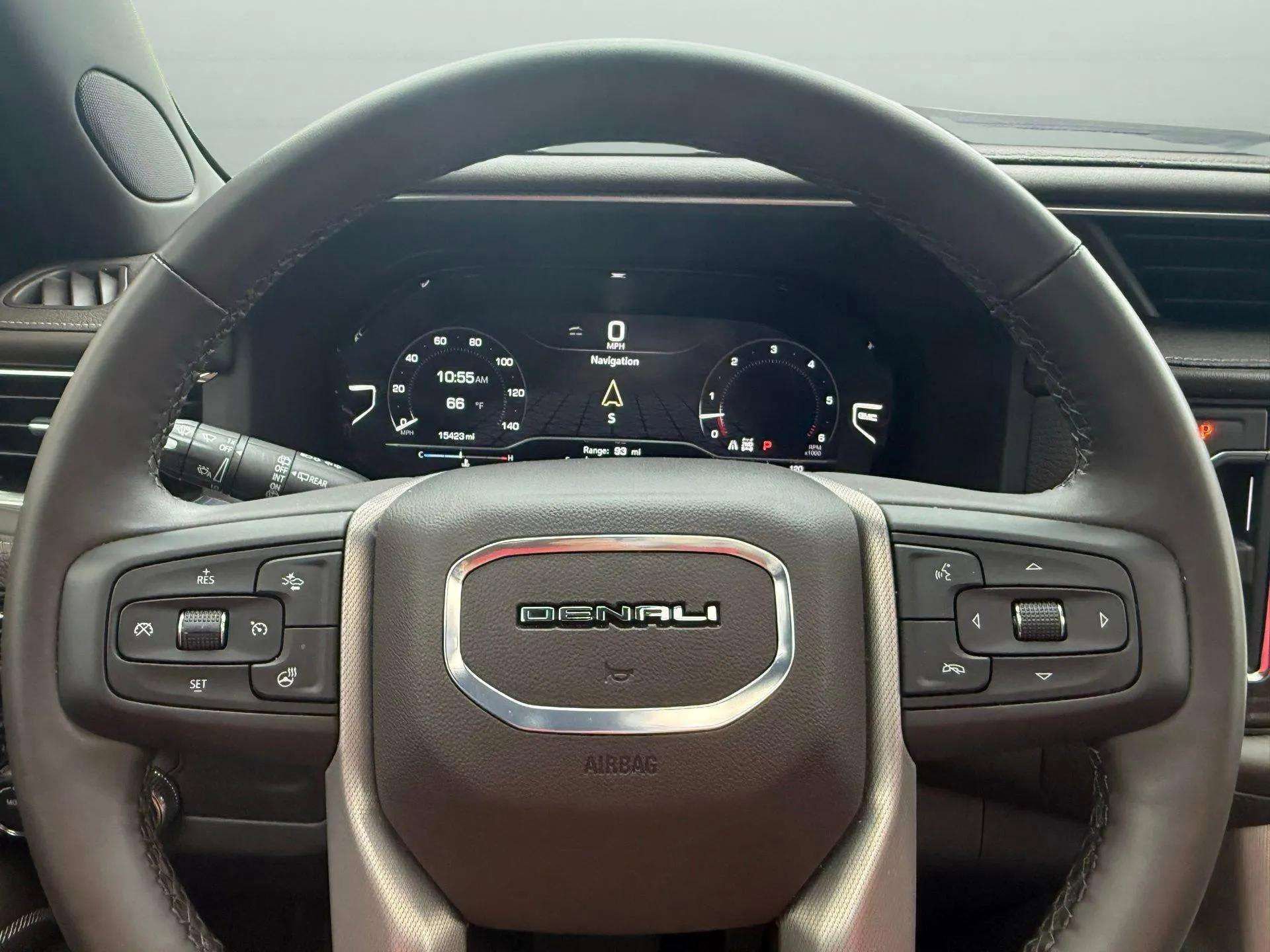 Used 2024 GMC Yukon Denali image 49