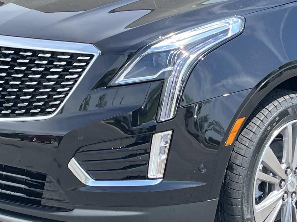 New 2026 Cadillac XT5 Premium Luxury w/ Driver Assist Package AWD/4WD image 9