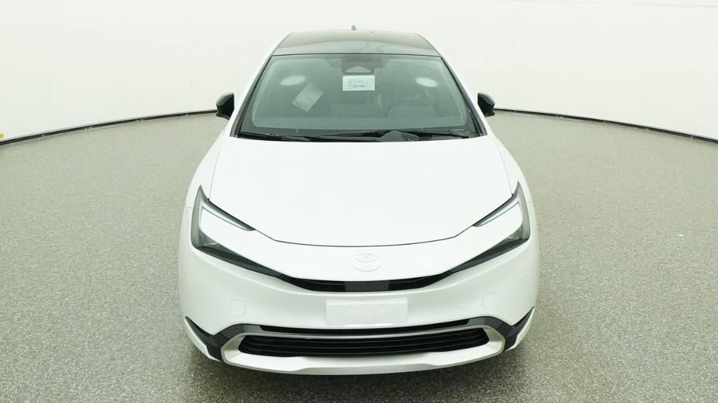 New 2026 Toyota Prius Plug-In Hybrid FWD image 15