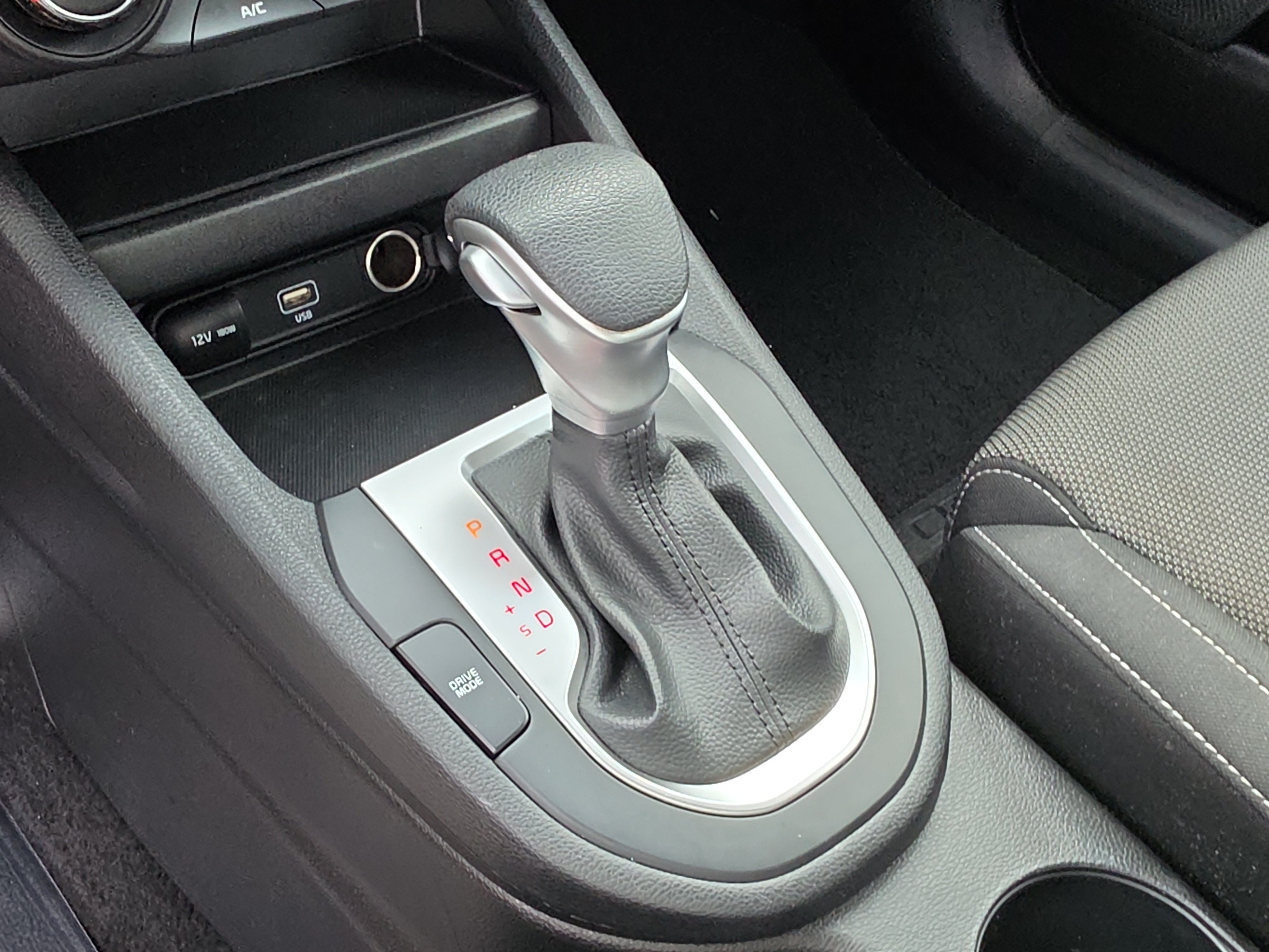 Certified 2023 Kia Forte LXS FWD image 25