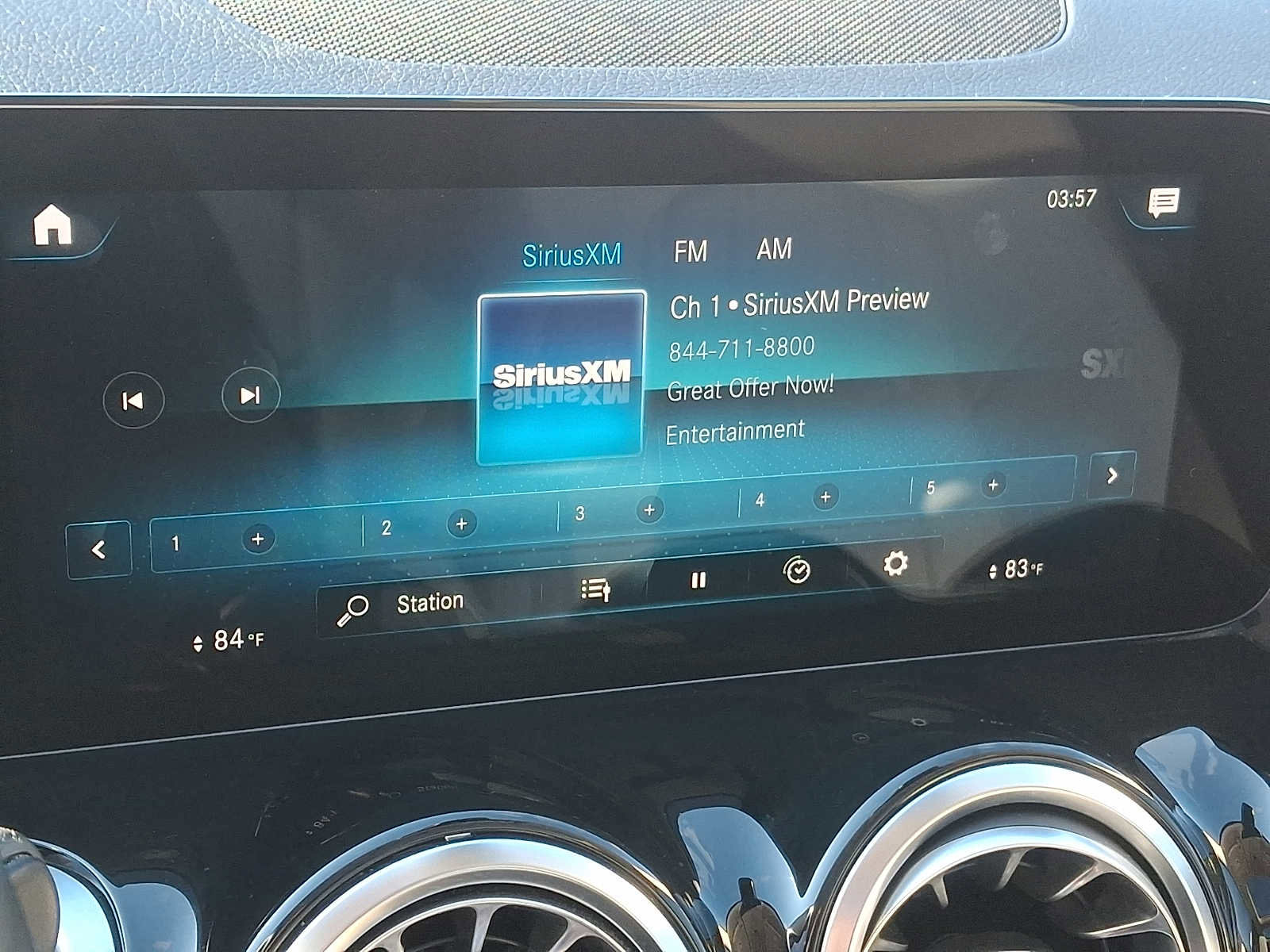 Used 2022 Mercedes-Benz GLB 250 4MATIC image 12