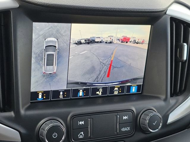 Used 2023 GMC Terrain SLT w/ Tech Package image 29