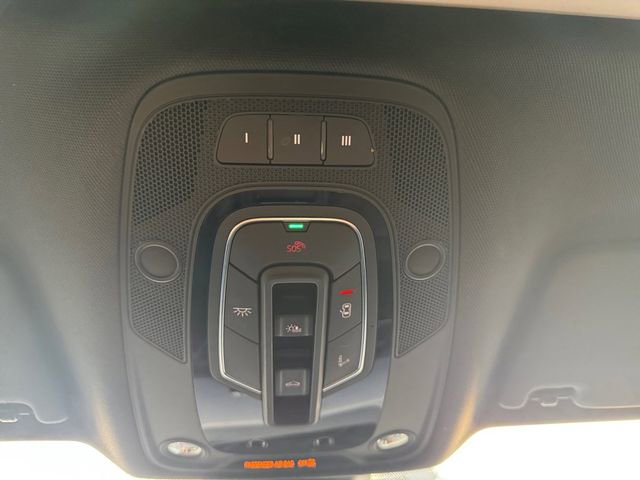 Used 2019 Audi Q5 2.0T Premium w/ Convenience Package AWD/4WD image 26