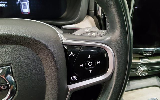 Used 2022 Volvo XC60 B5 Inscription w/ Advanced Package image 28