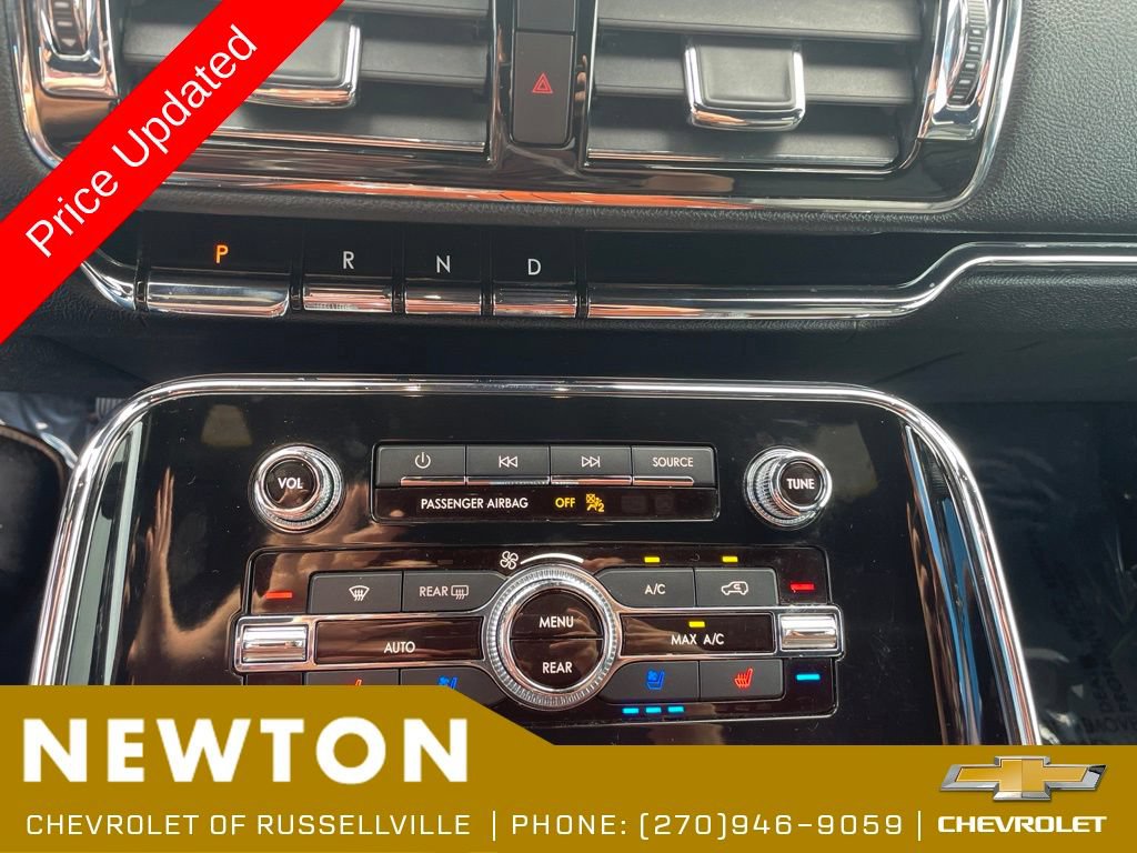 Used 2020 Lincoln Navigator Reserve w/ Equipment Group 208A Reserve AWD/4WD image 11