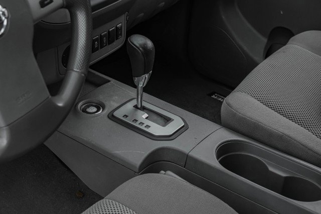 Used 2021 Nissan Frontier SV w/ Midnight Edition Floor Mats image 29