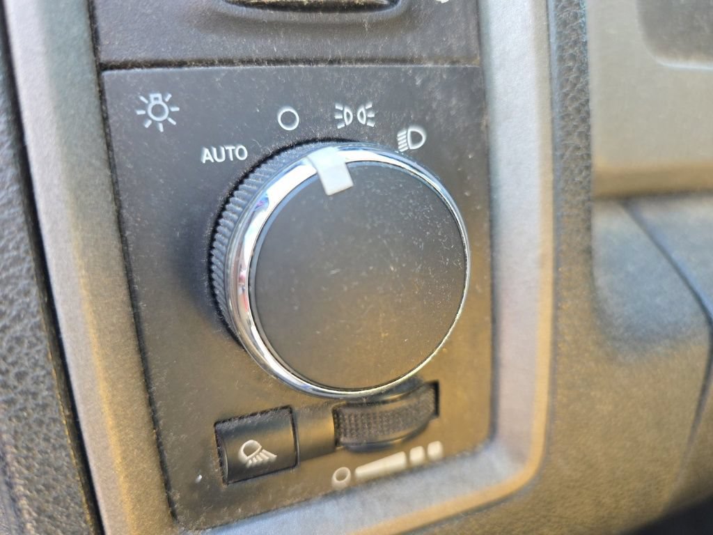Used 2017 RAM 1500 Tradesman RWD image 15