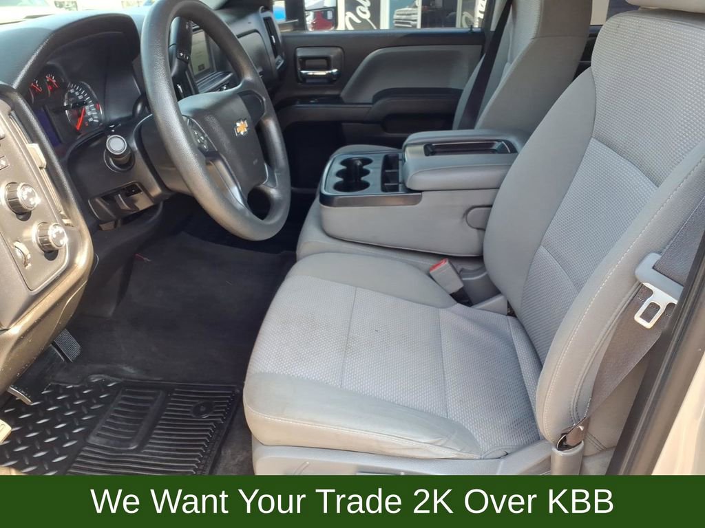 Used 2017 Chevrolet Silverado 1500 Custom w/ Custom Convenience Package image 9