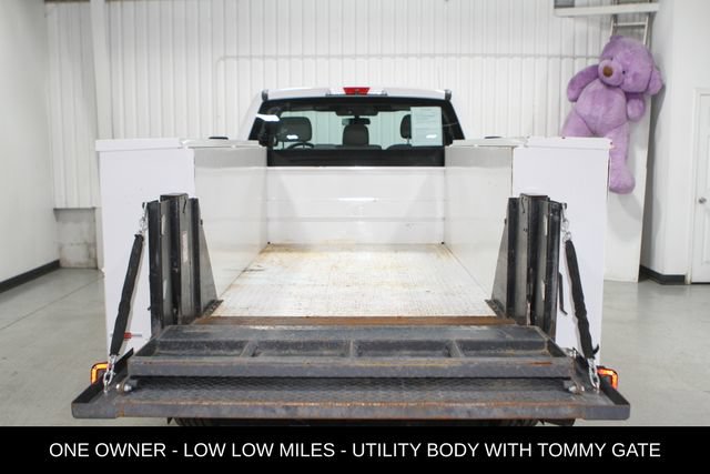 Used 2017 Ford F250 XL w/ Power Equipment Group RWD image 32