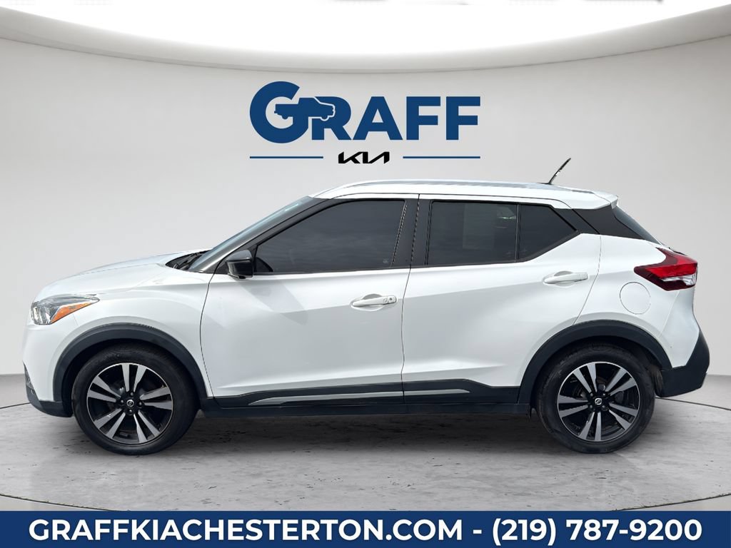 Used 2018 Nissan Kicks SR FWD image 3