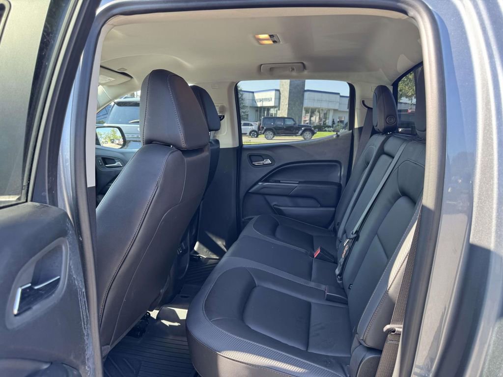 Used 2022 GMC Canyon AT4 w/ Trailering Package image 10